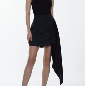 New Karen Millen Black Asymmetrical Satin Side Drape Mini Skirt Size 2